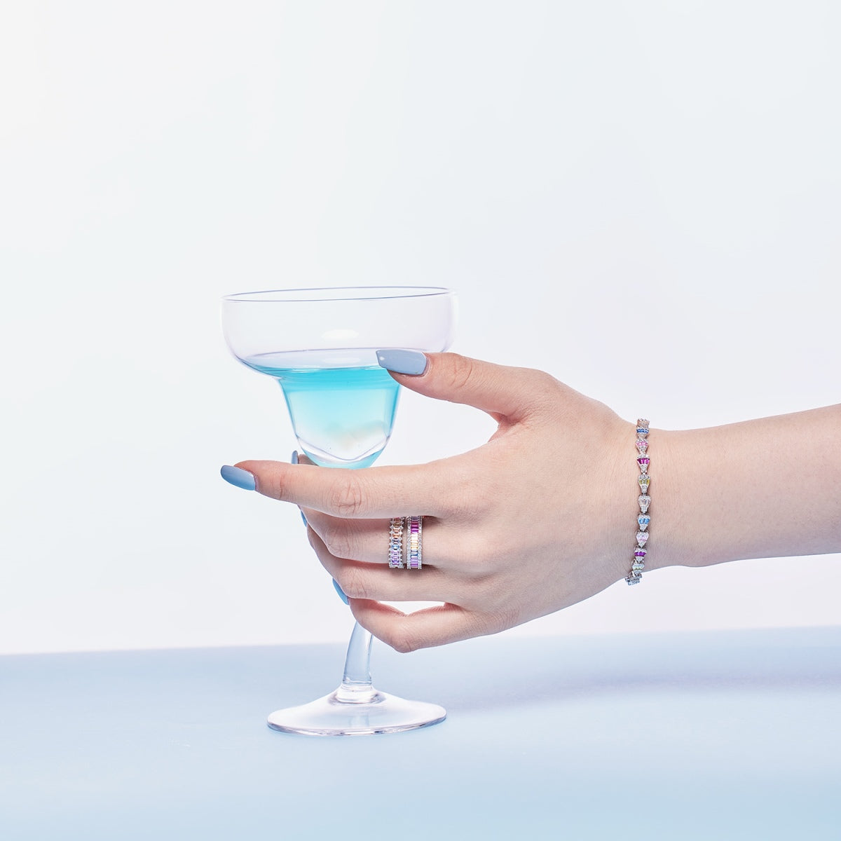 [HOT]Radiant Water Drop Shape Daily Bracelet