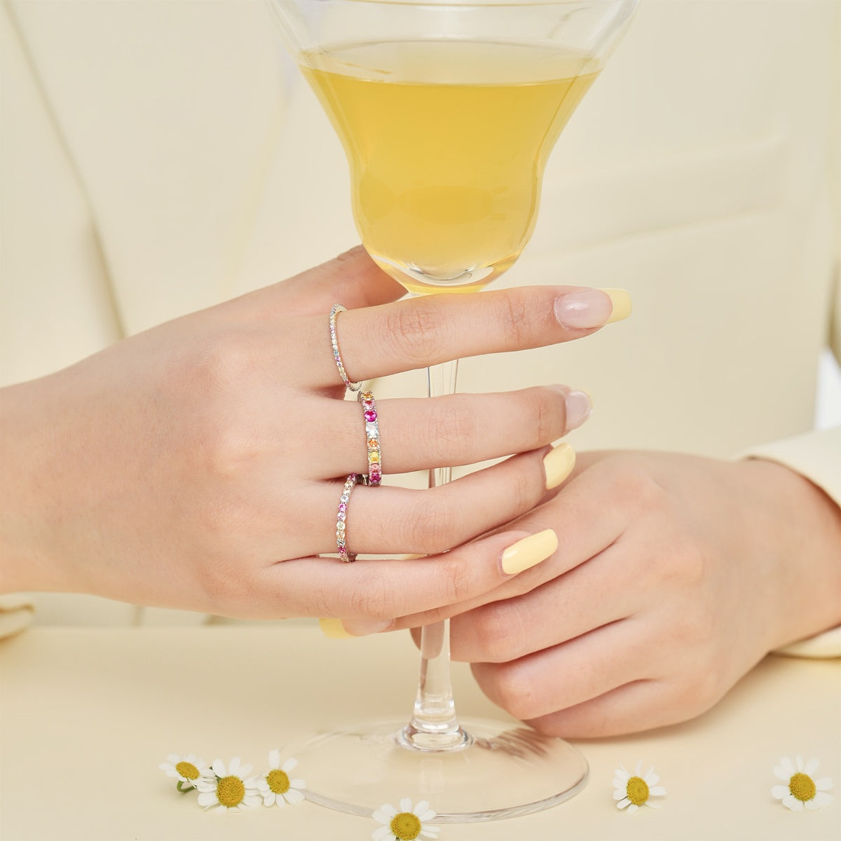 [HOT]Ornate Colorful Round Cut Tennis Ring