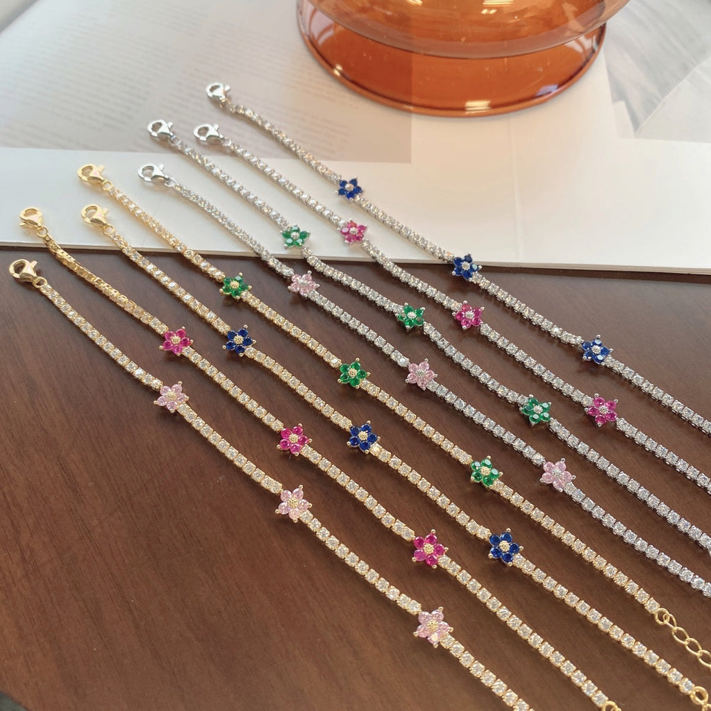 [HOT]Sparkling Flower Shape Tennis Bracelet