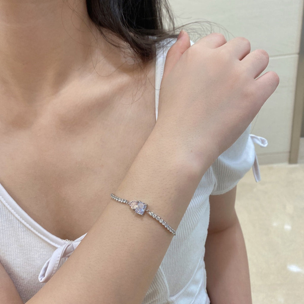 [HOT]Dazzling Unique Multi Shape Lover Bracelet