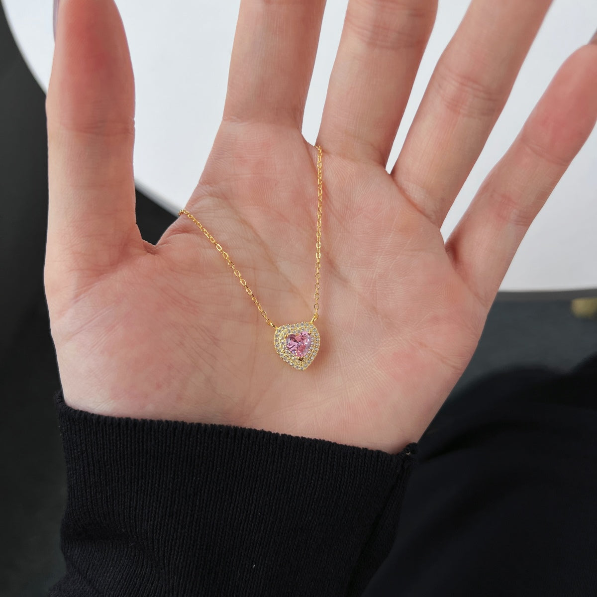 [HOT]Exquisite Heart Shape Necklace