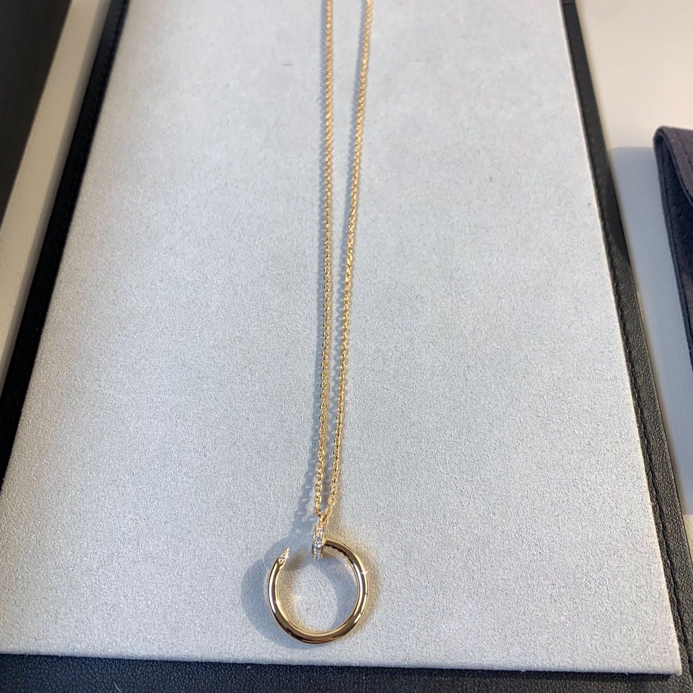 JUSTE NECKLACE ROSE GOLD