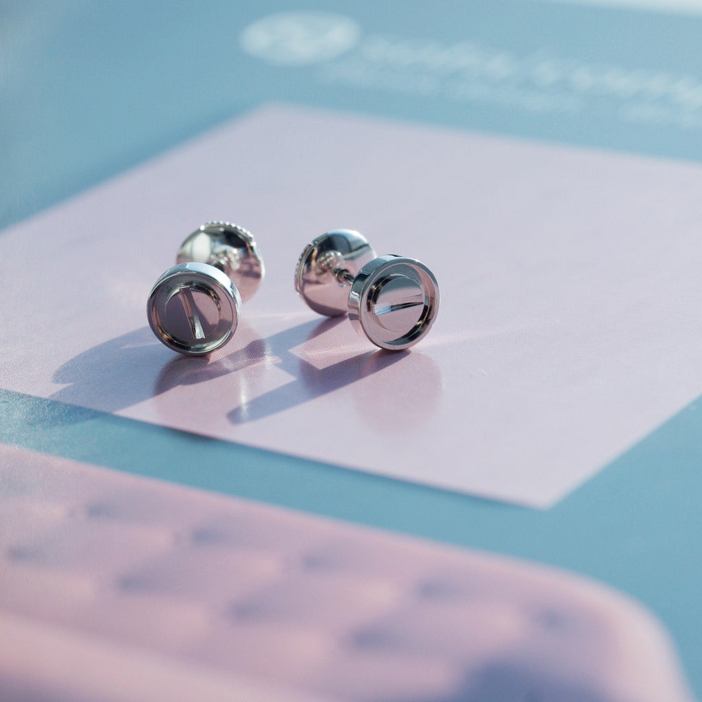 LOVE EARRINGS SILVER 10MM