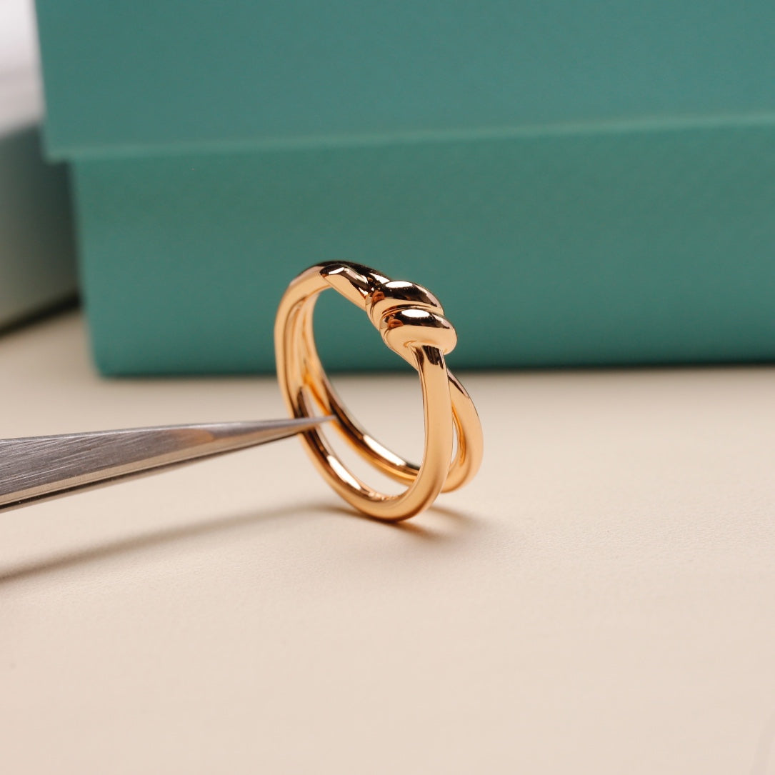 KNOT RING ROSE GOLD