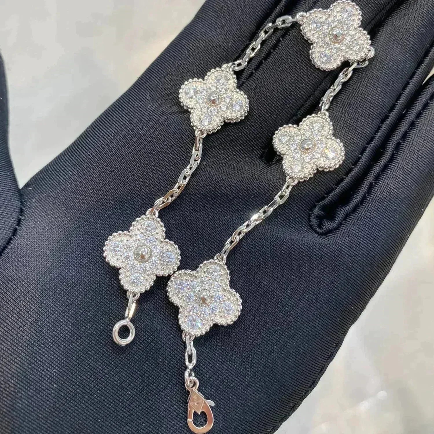 CLOVER 5 MOTIFS  DIAMOND BRACELET SILVER