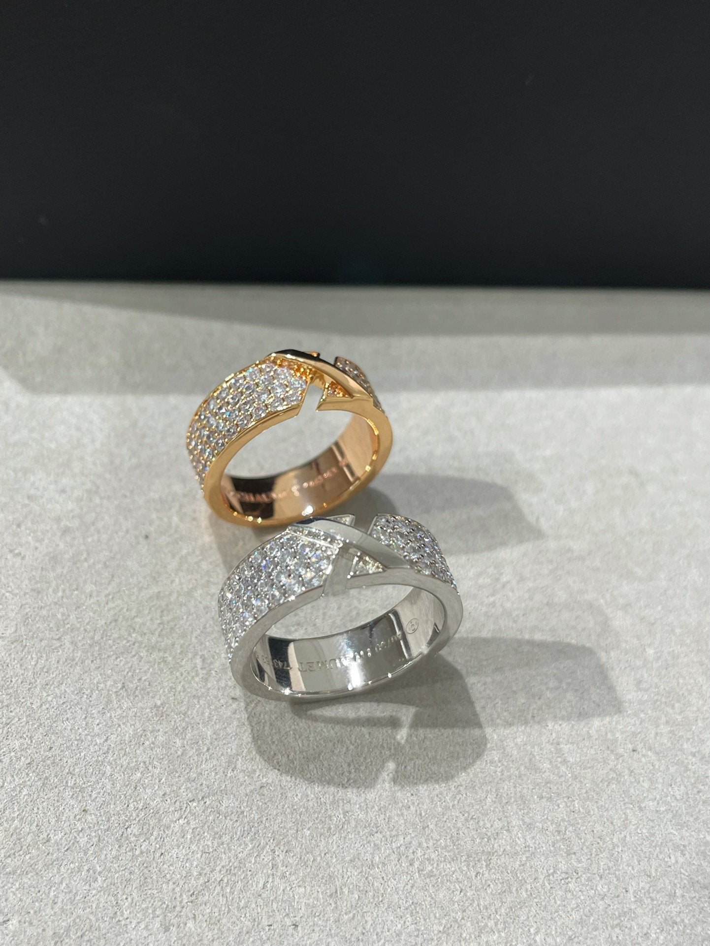 LIENS EVIDENCE ROSE GOLD DIAMOND PAVED RING