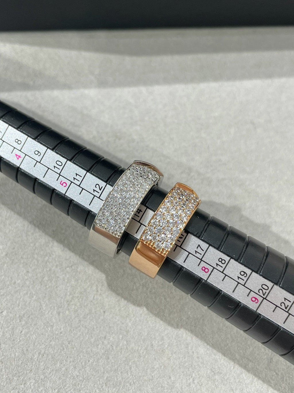LIENS EVIDENCE ROSE GOLD DIAMOND PAVED RING