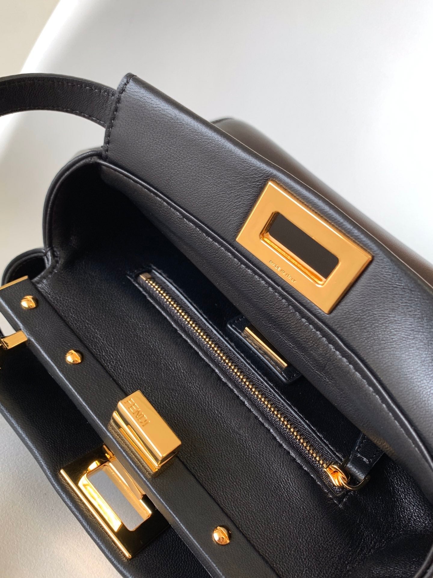 PEEKABOO MINI 23CM BAG BLACK LAMBSKIN GOLD HARDWARE