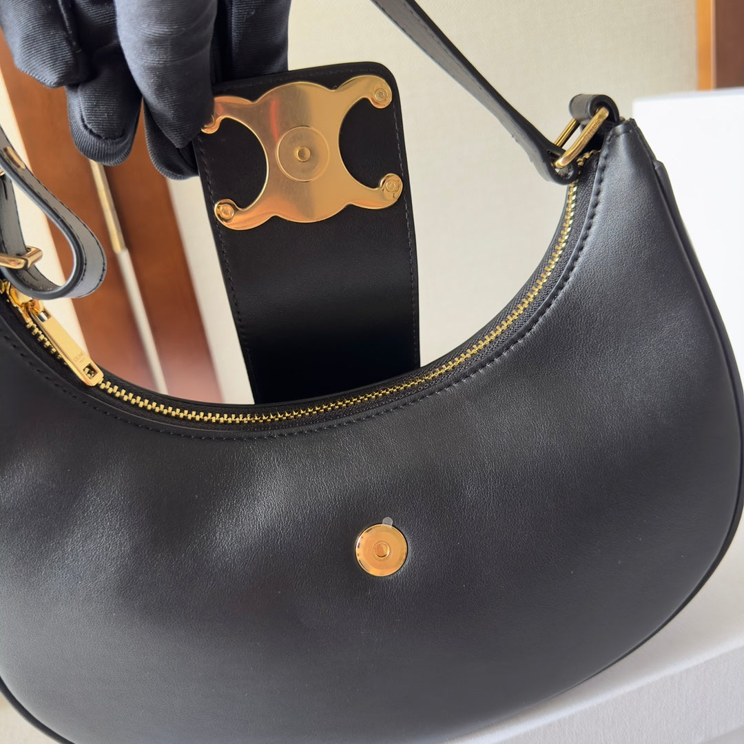 CELINE AVA BAG 23CM BLACK CALFSKIN