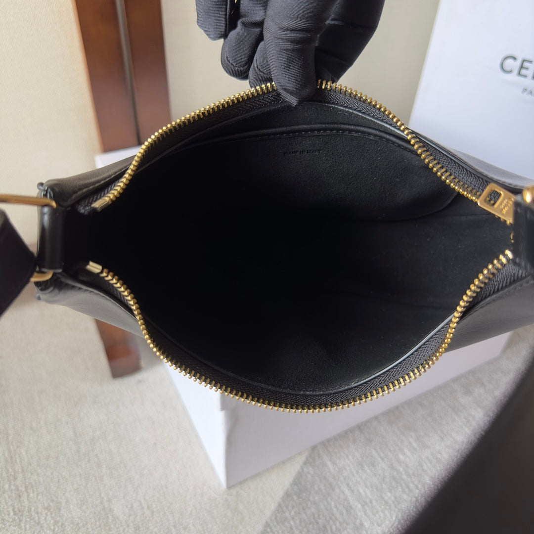 CELINE AVA BAG 23CM BLACK CALFSKIN