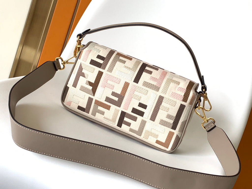 FEND BAGUETTE WHITE BROWN AND MULTICOLOUR CANVAS BAG 27 WITH FF EMBROIDERY GHW