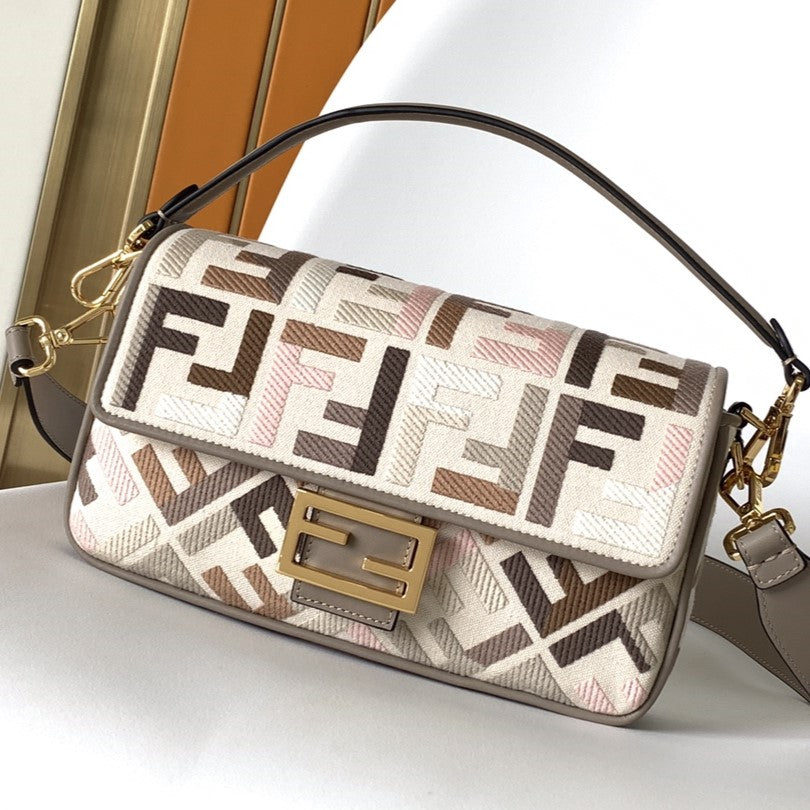 FEND BAGUETTE WHITE BROWN AND MULTICOLOUR CANVAS BAG 27 WITH FF EMBROIDERY GHW
