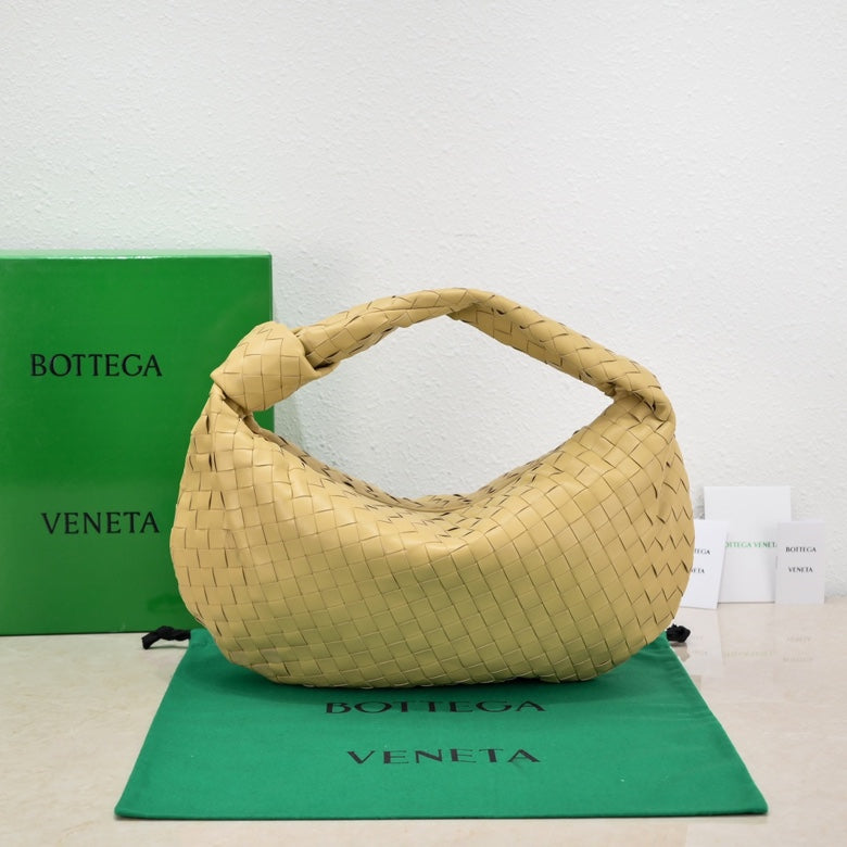 SMALL JODIE 48 LIME LAMBSKIN