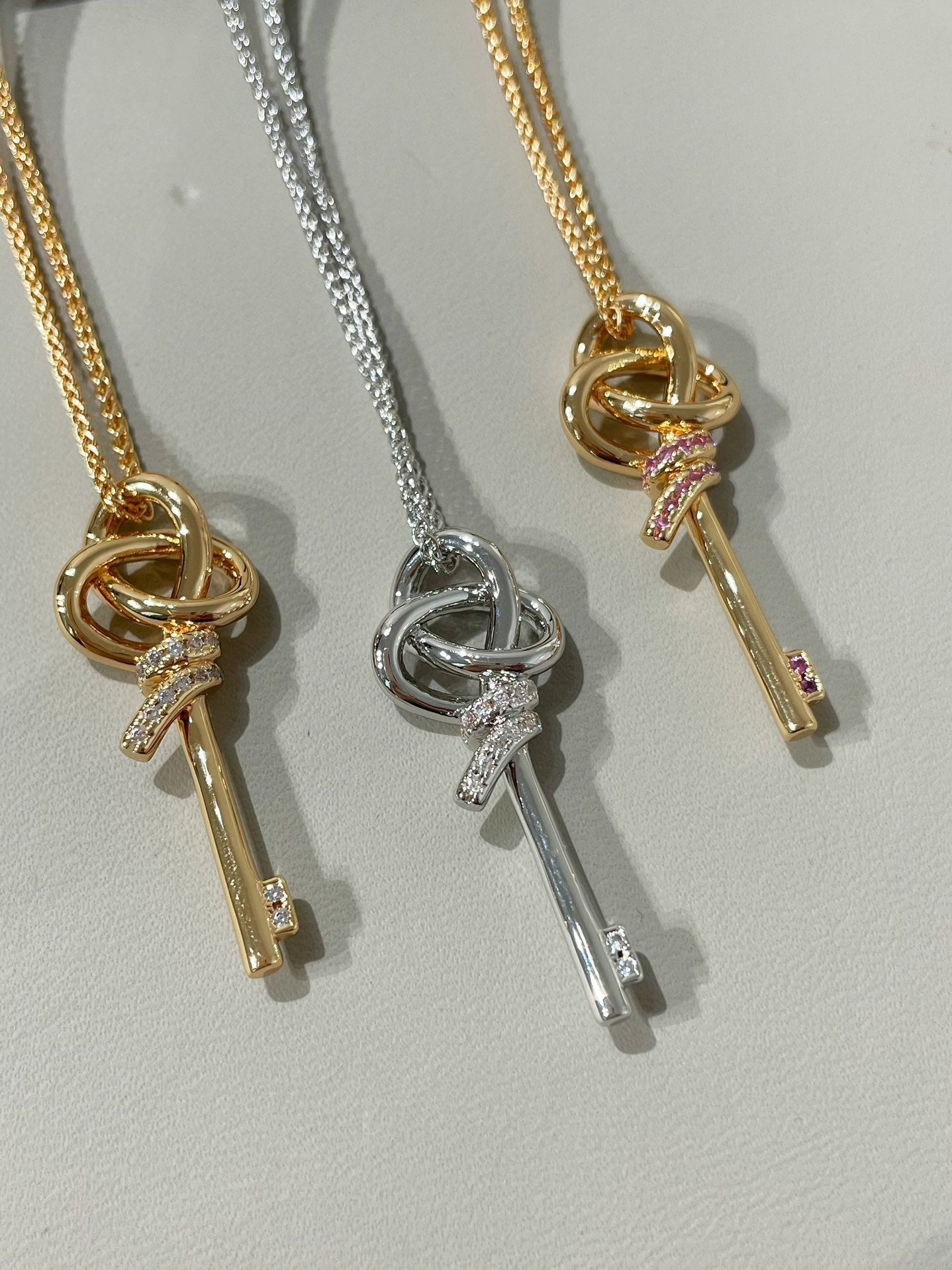 TIFFAN KEY WOVEN NECKLACE