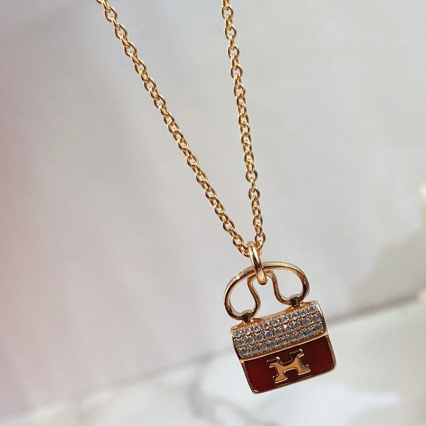 CONSTANCE RED PEDANT ROSE GOLD NECKLACE