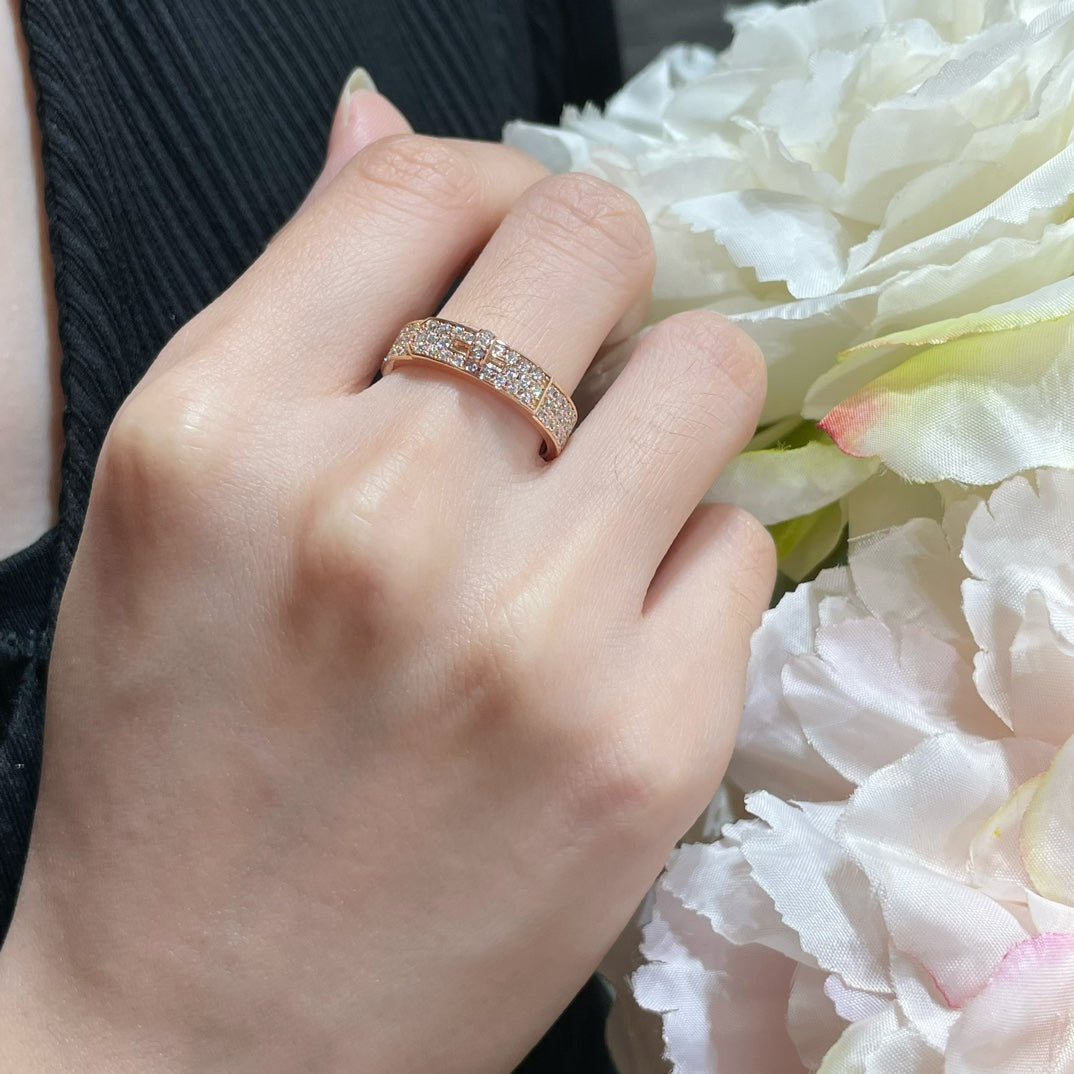 KELLY ROSE GOLD DIAMOND RING