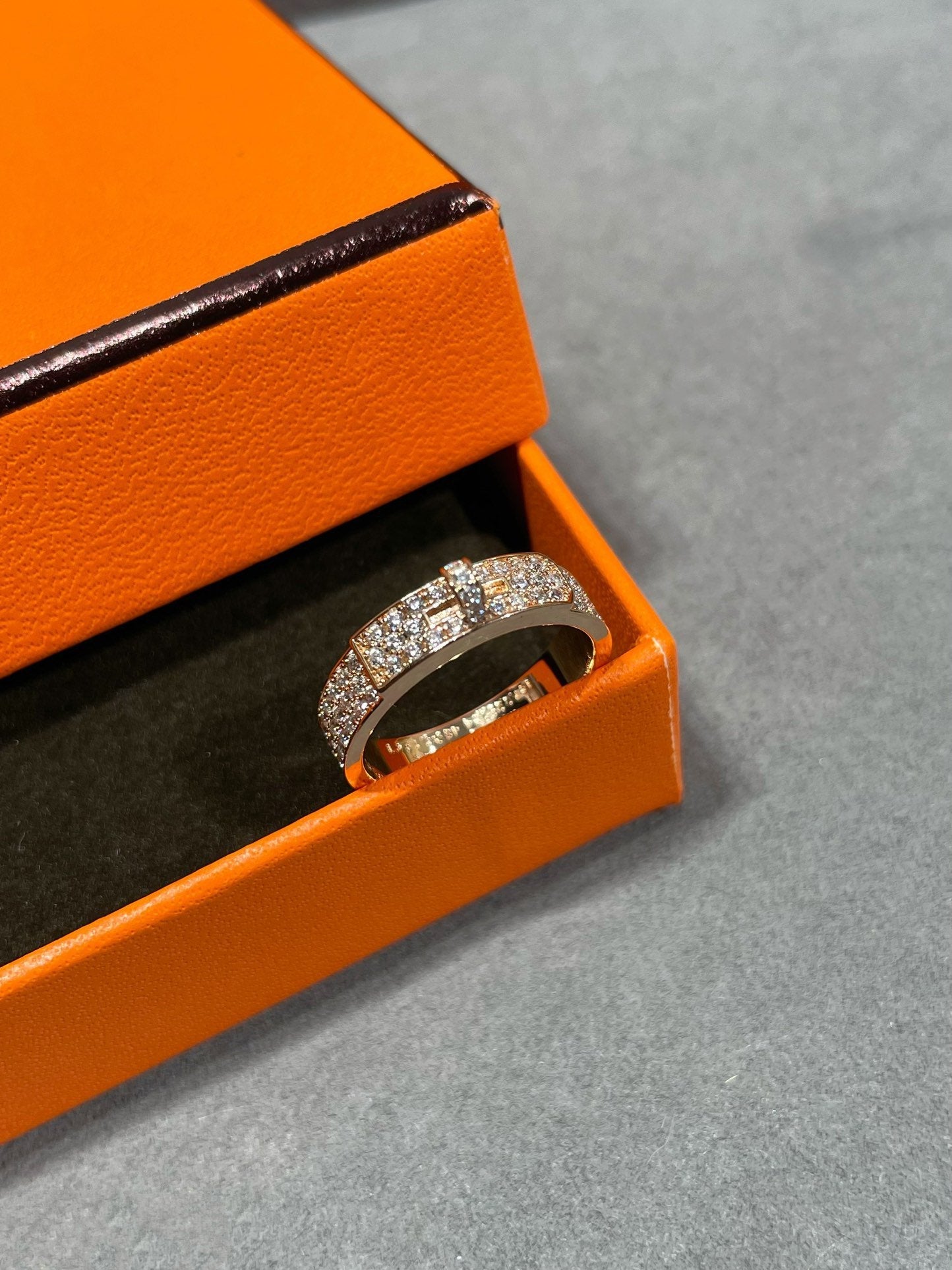 KELLY ROSE GOLD DIAMOND RING