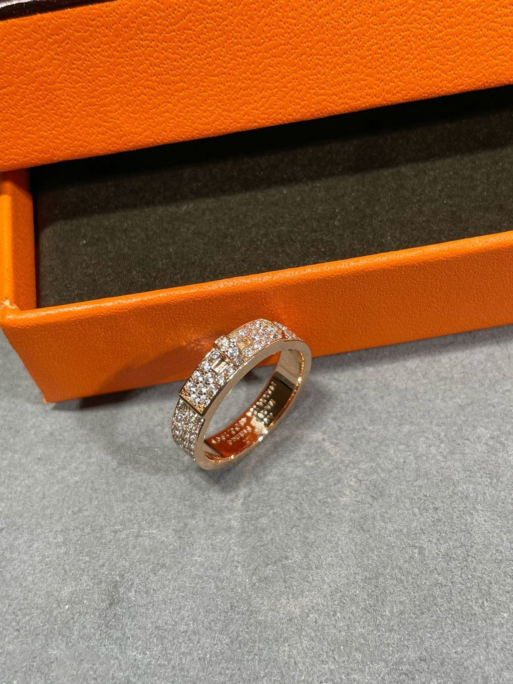 KELLY ROSE GOLD DIAMOND RING