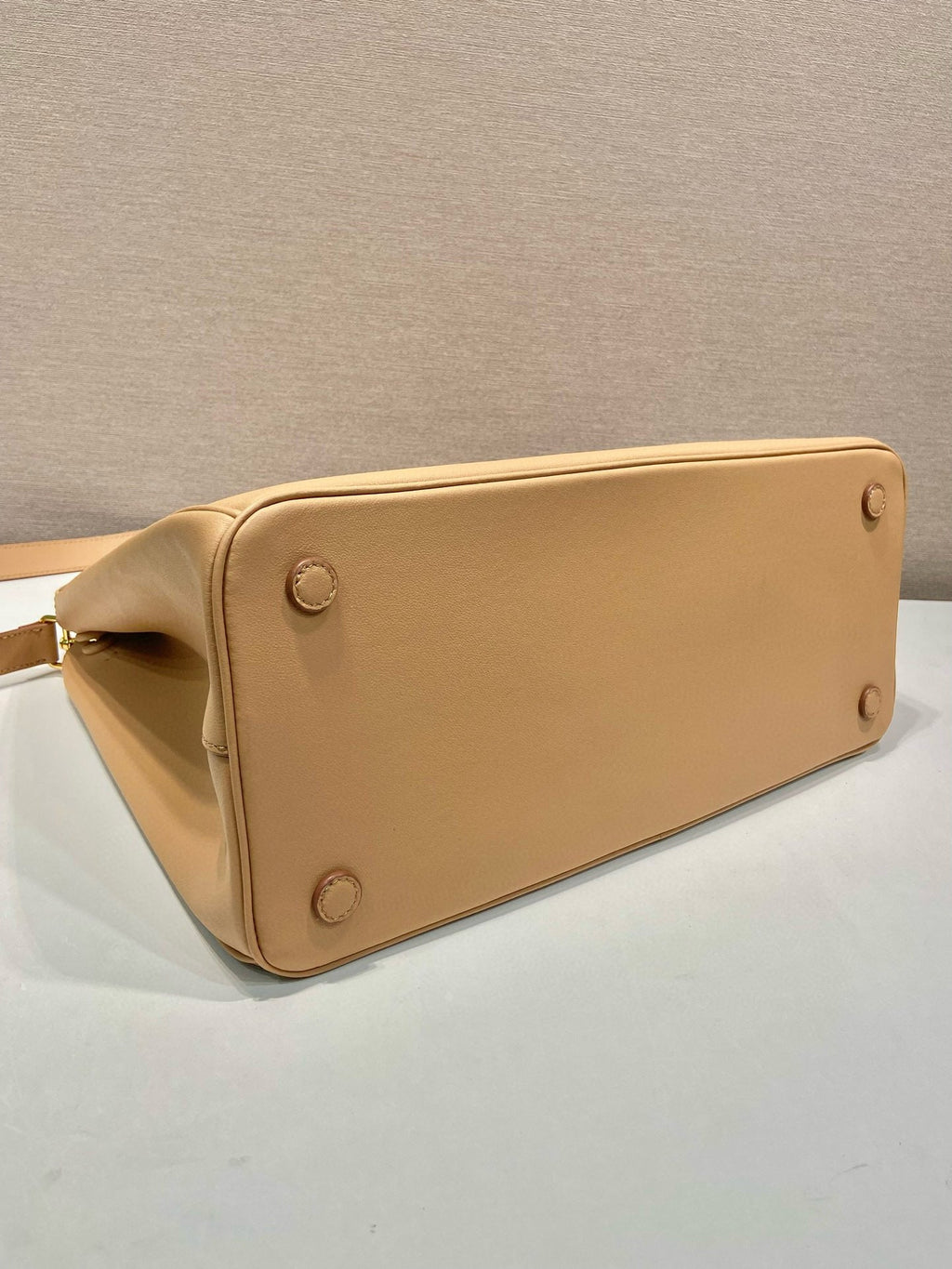 LARGE PRADA GALLERIA SAFFIANO LEATHER BAG SAND BEIGE