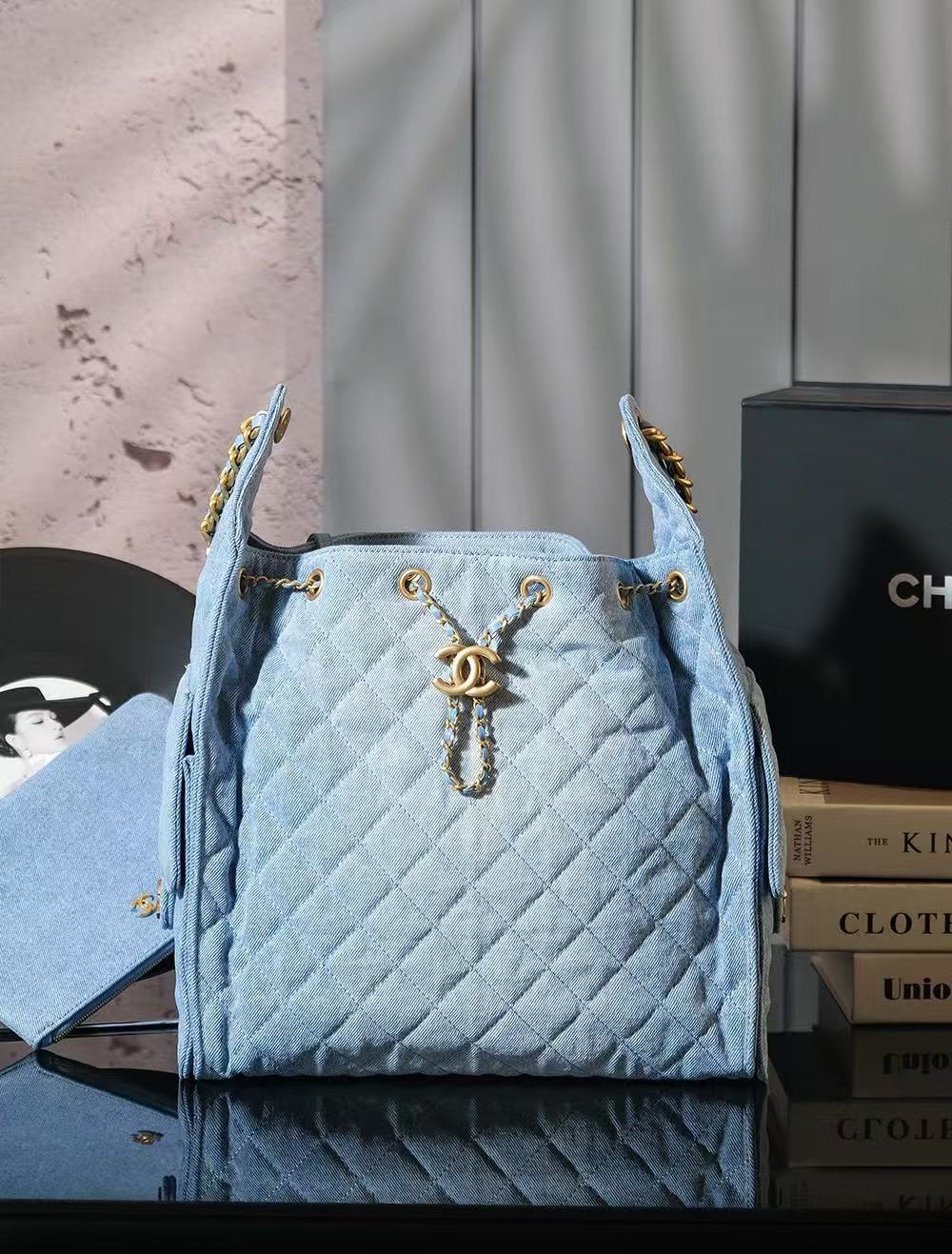 CC 25C HOBO BAGS 40CM LIGHT BLUE DENIM