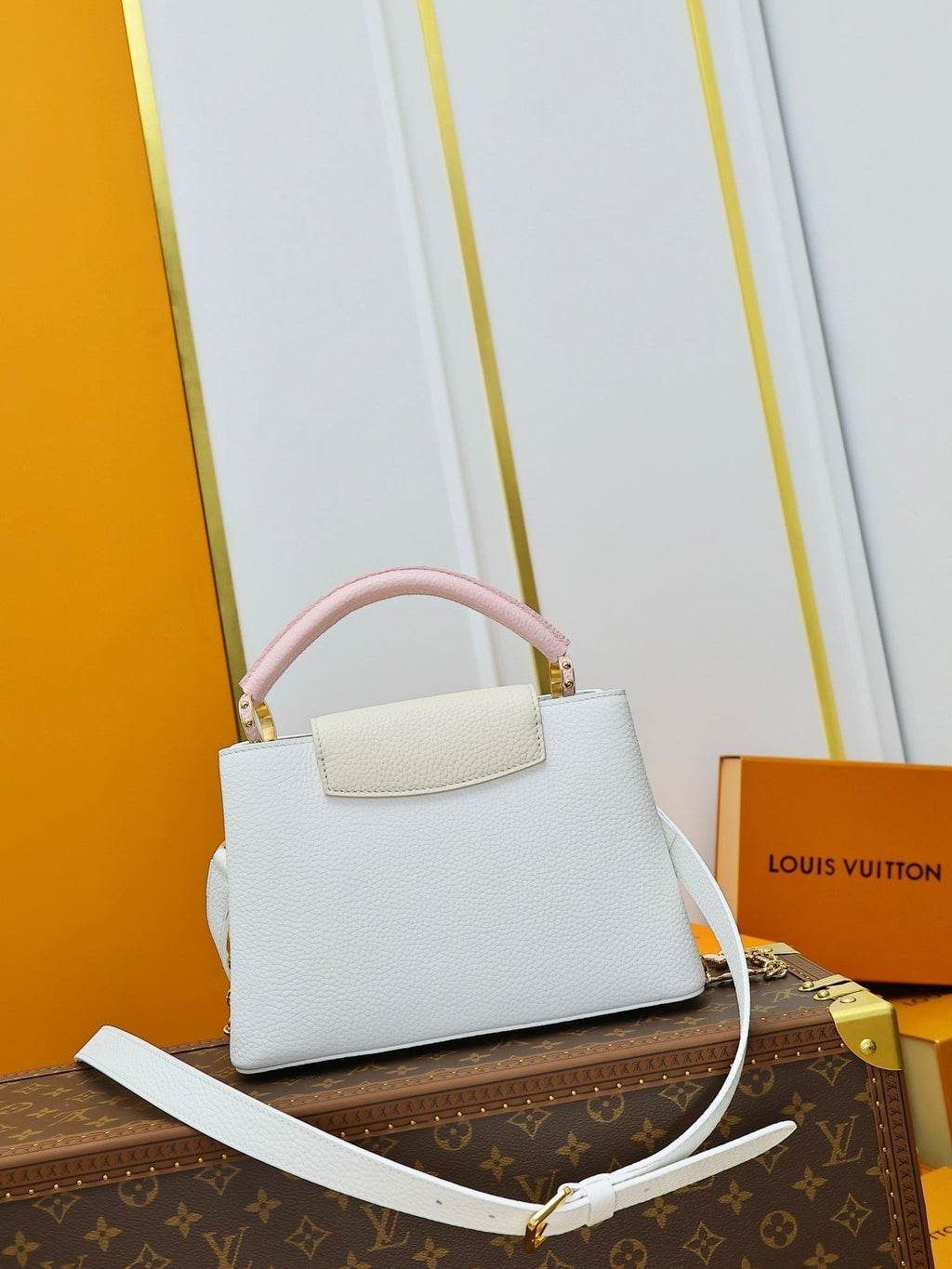 LV 27 WHITE GOLD LOCK CALFSKIN 221456