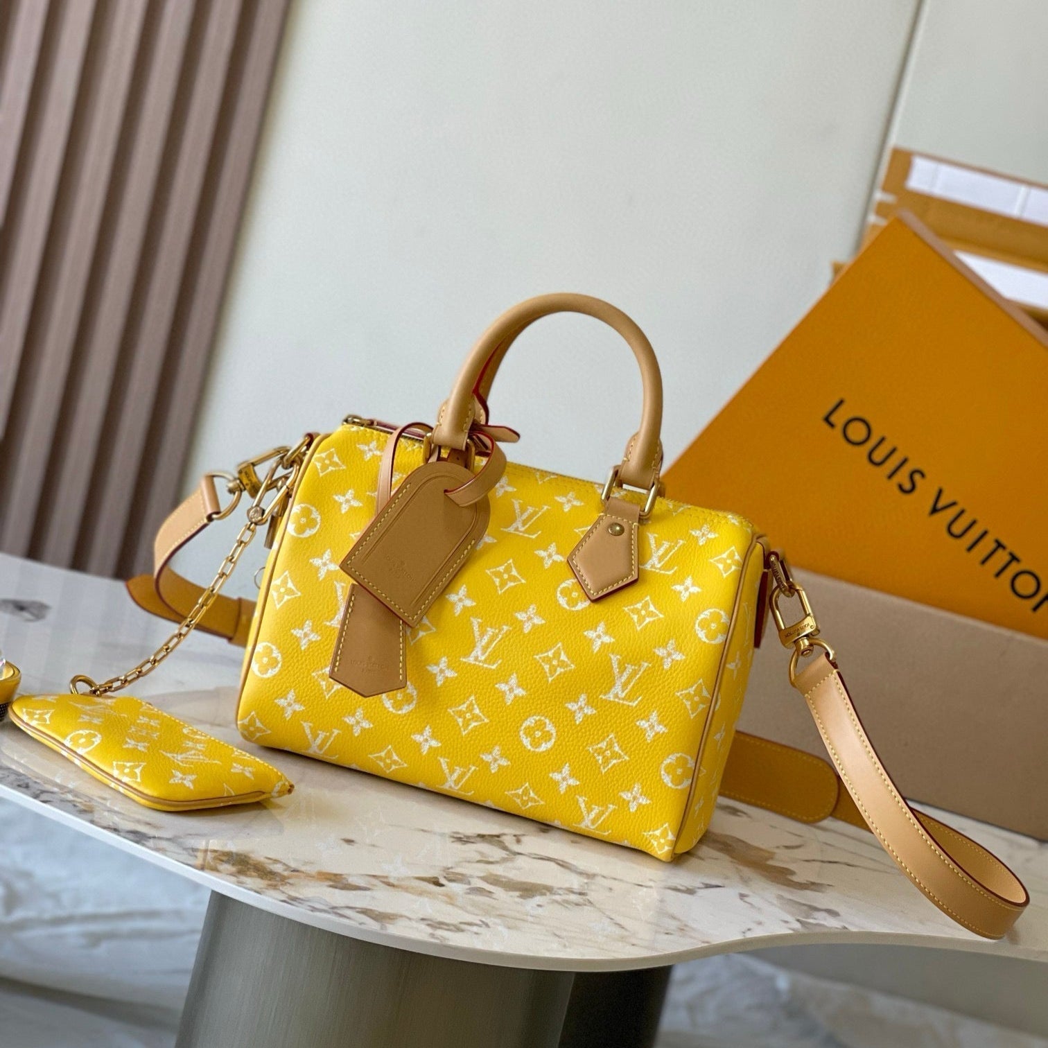 SPEEDY P9 BANDOULIERE 25CM YELLOW CALFSKIN