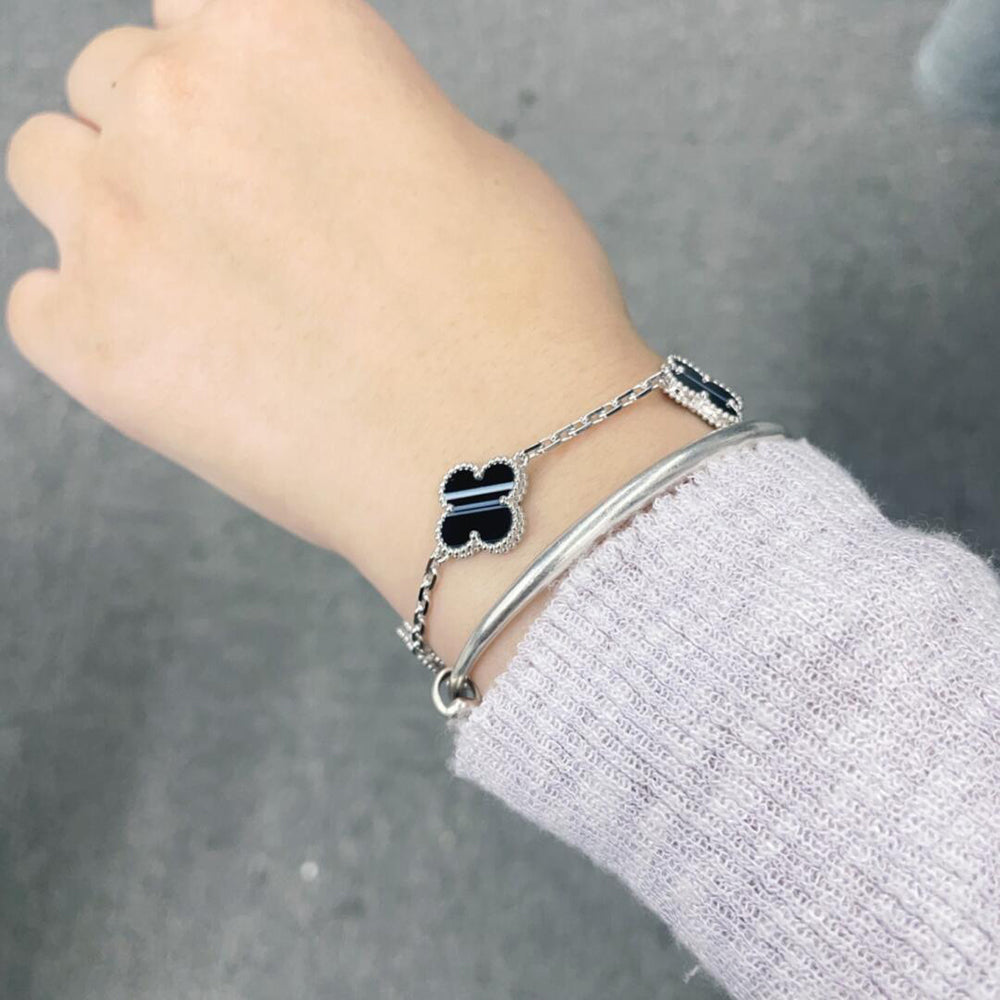 CLOVER 5 MOTIF VEINED ONYX BRACELET SILVER