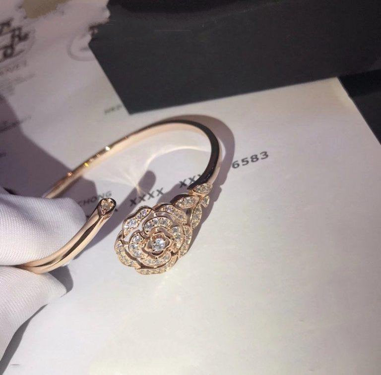 BOUTON DE CAMELIA BRACELET ROSE GOLD DIAMOND