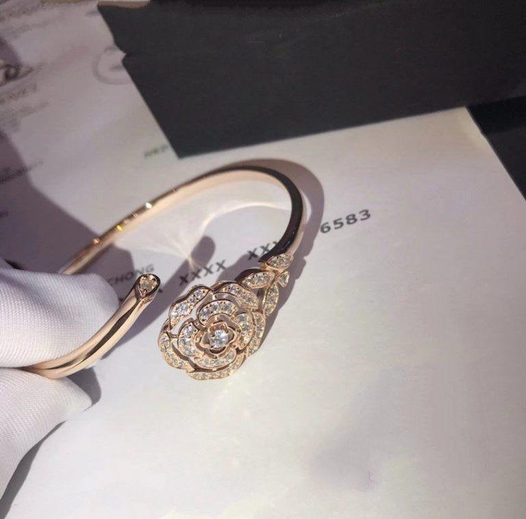 BOUTON DE CAMELIA BRACELET ROSE GOLD DIAMOND