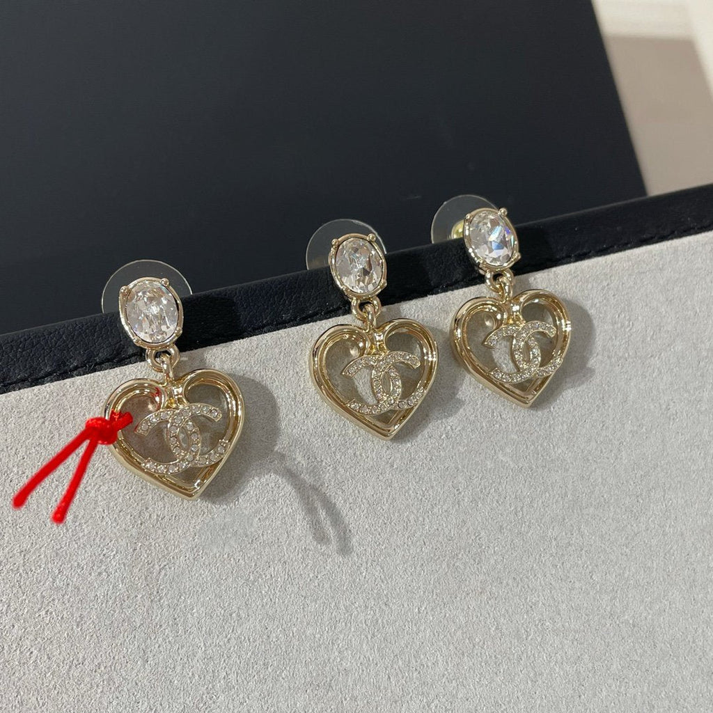 CC STRASS CRYSTAL HEART DROP LIGHT GOLD EARRINGS