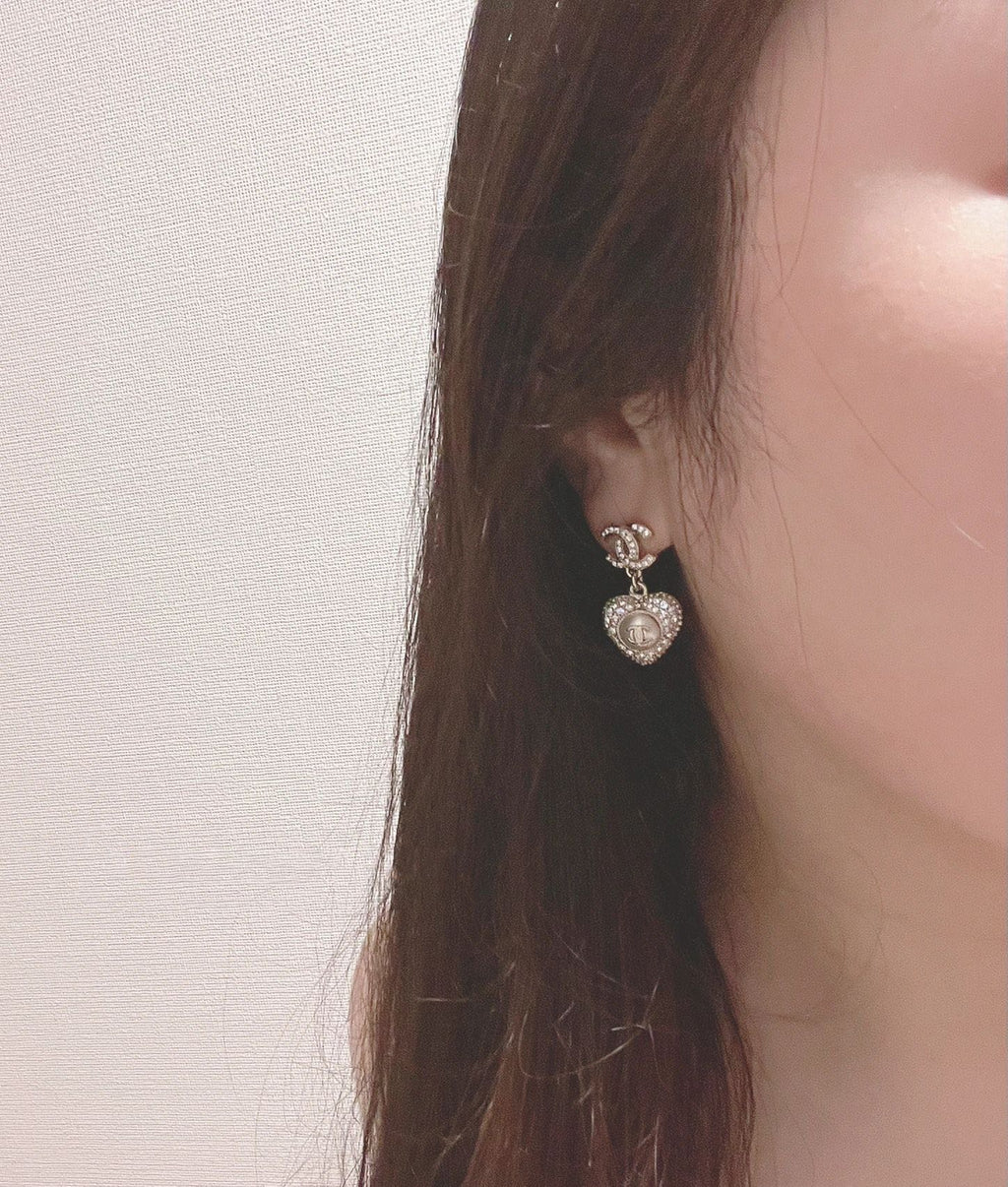CC LOGO DIAMOND PAVED HEART MOP DROP EARRINGS