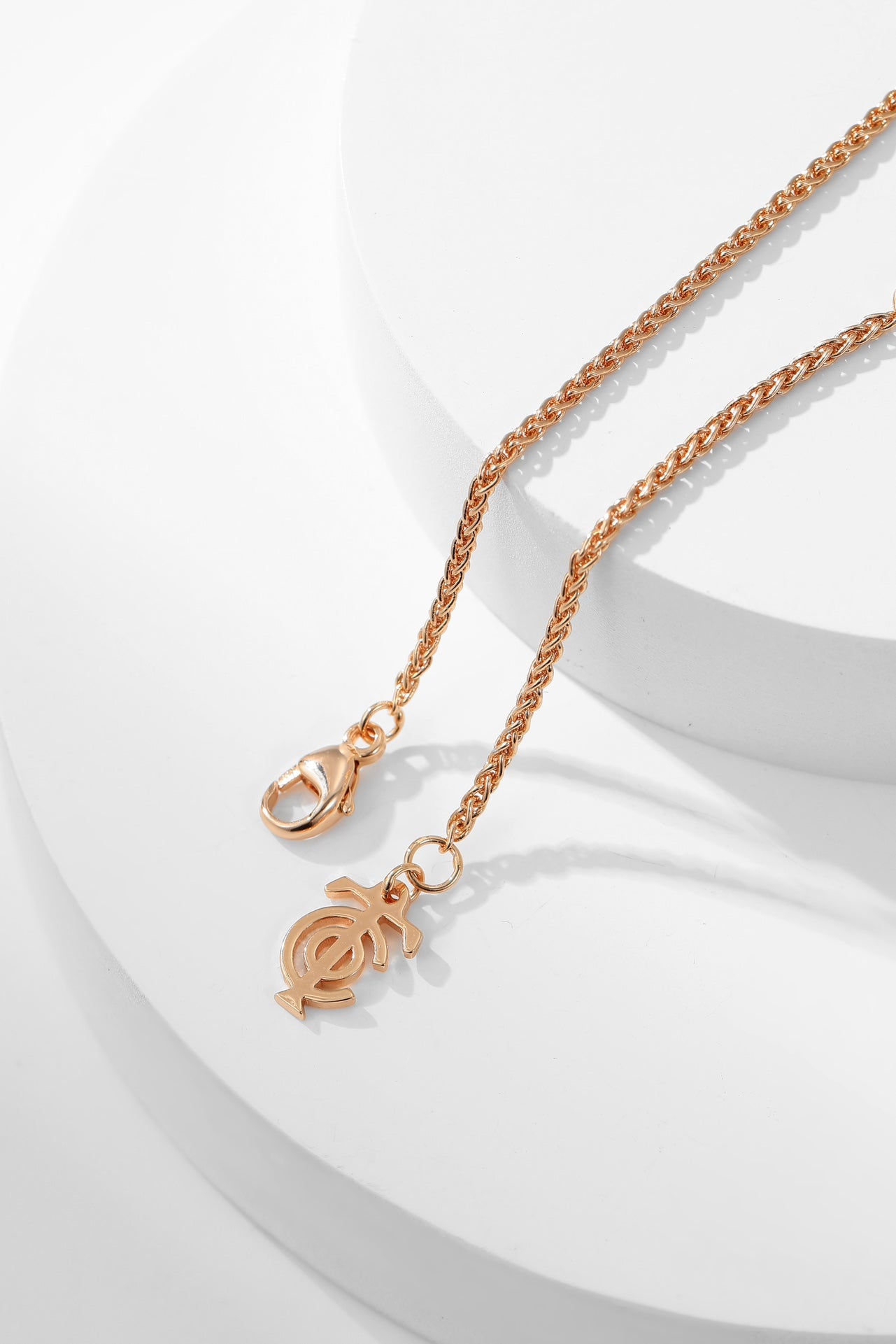 TIFFAN KEY WOVEN DIAMOND NECKLACE