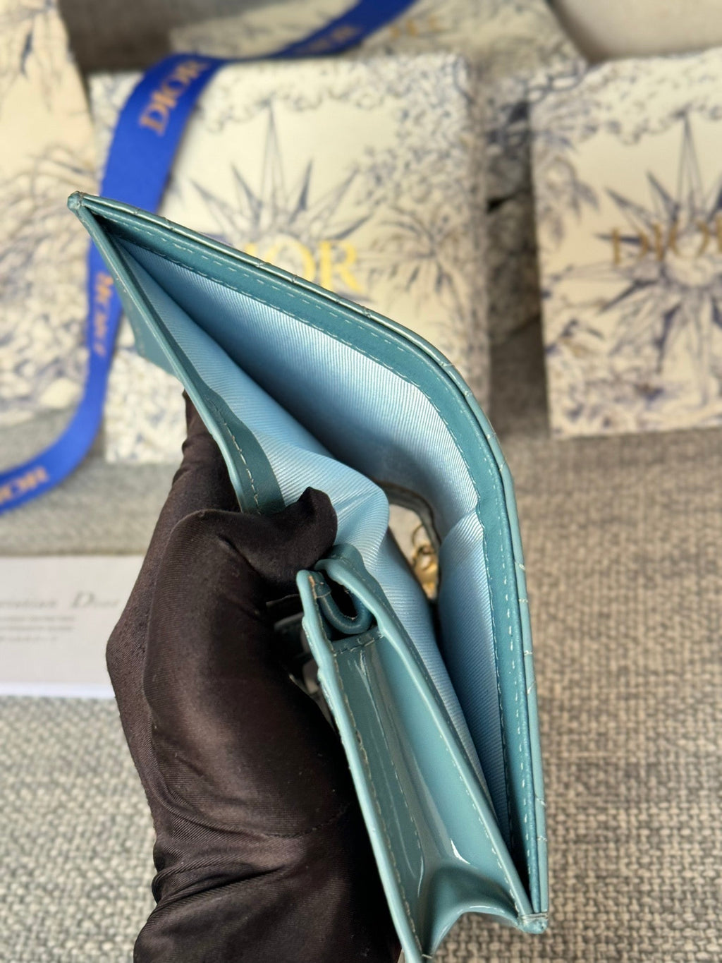 CD CARO 11CM COMPACT WALLET SHINY TEAL CALFSKIN