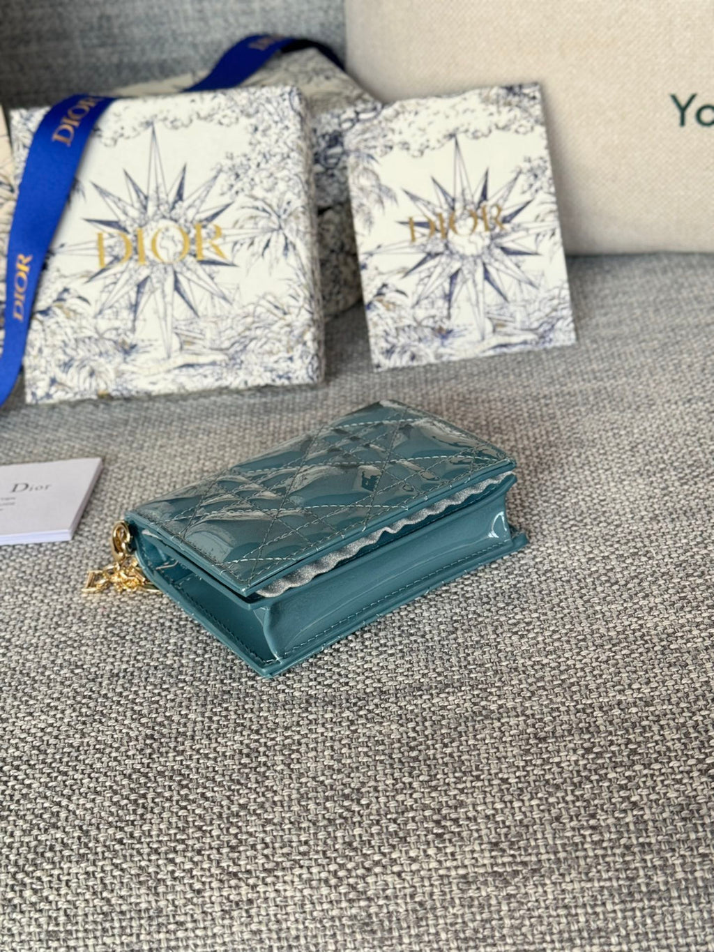 CD CARO 11CM COMPACT WALLET SHINY TEAL CALFSKIN