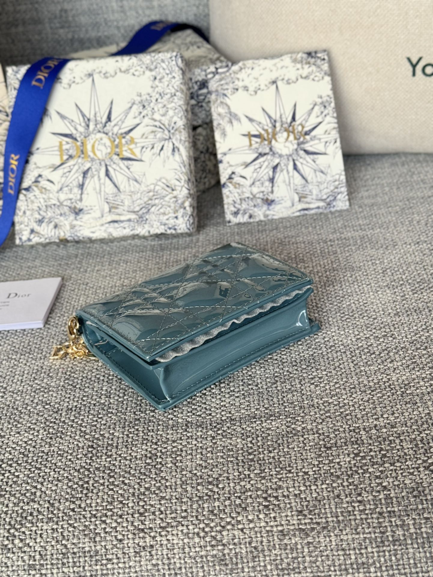 CD CARO 11CM COMPACT WALLET SHINY TEAL CALFSKIN