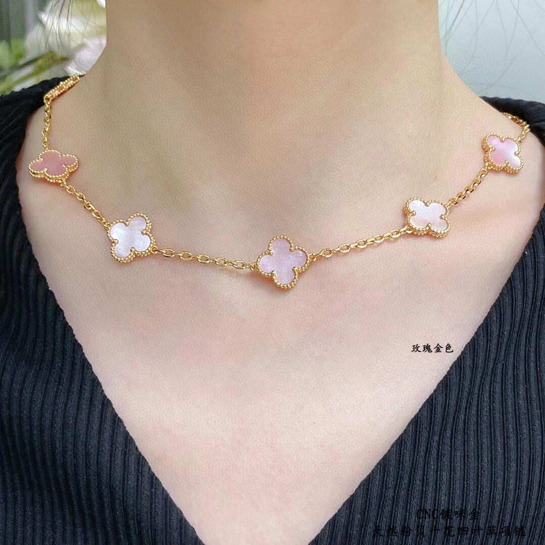 CLOVER 10 MOTIFS PINK MOP NECKLACE
